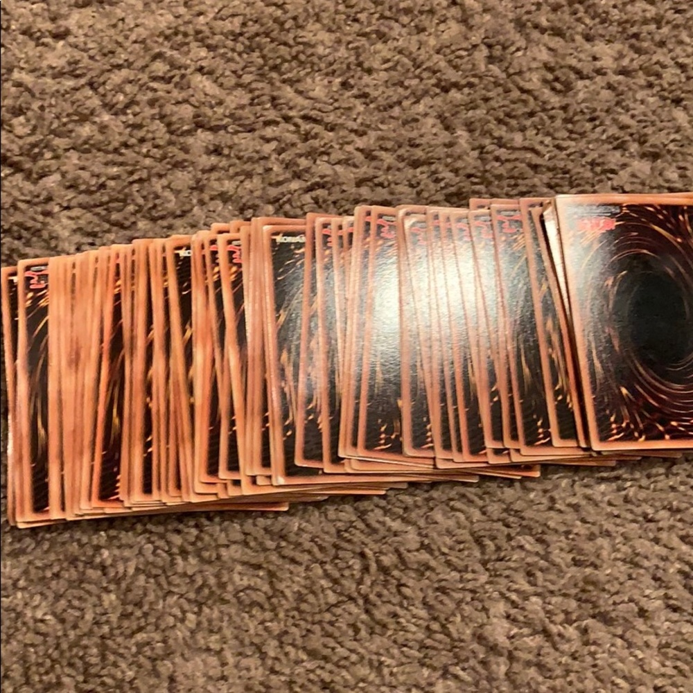 70 mystery yu gi oh cards